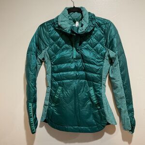 Lululemon Down For A Run Pullover Green Goose Down Puffer Jacket Women’s Size 4